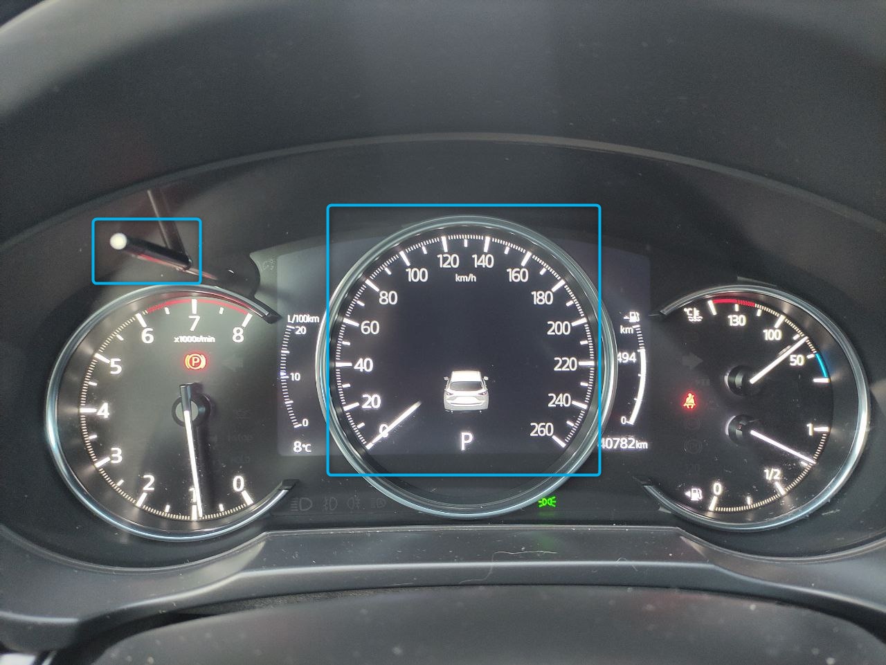 mazda_speedo.jpg