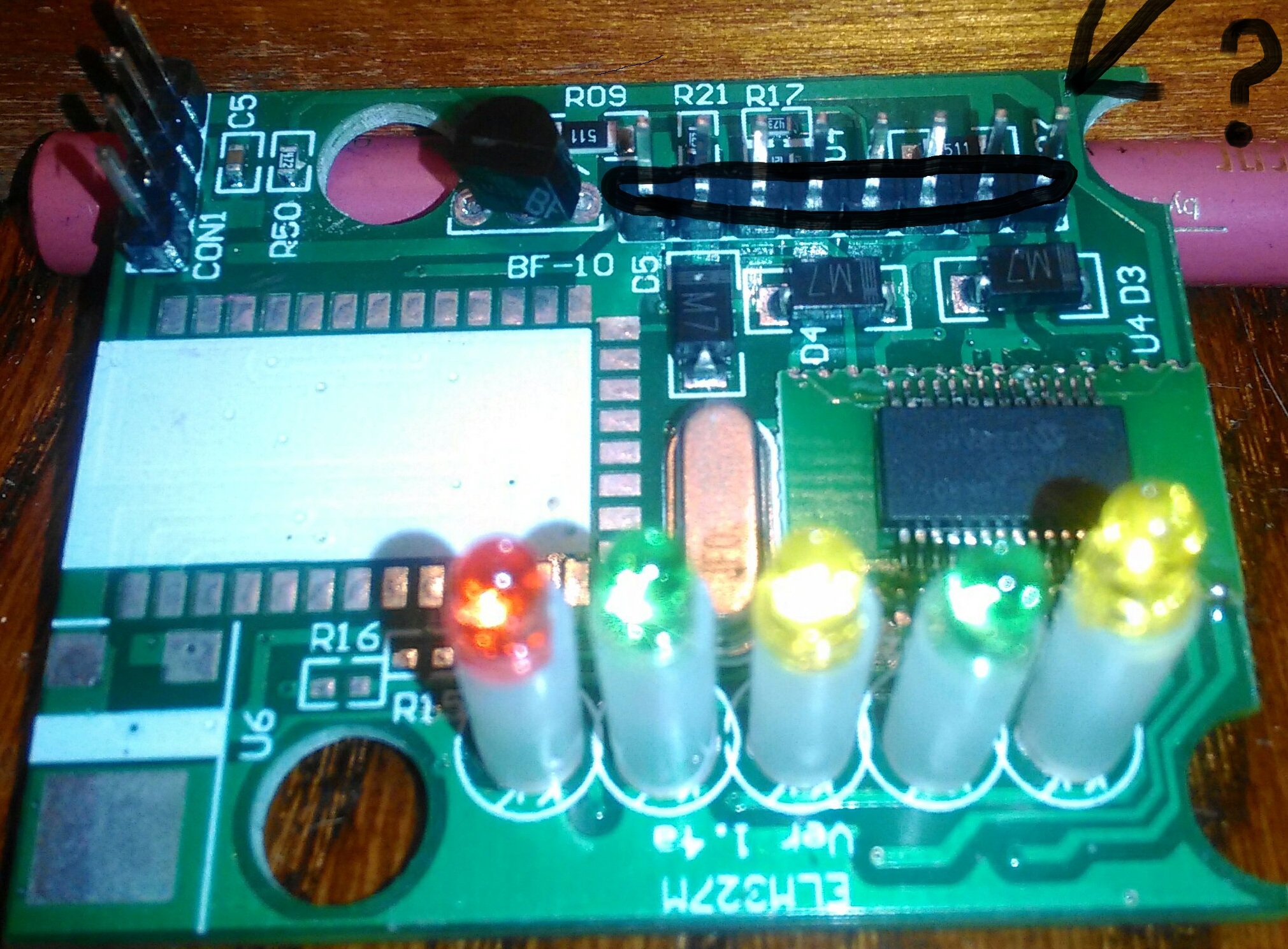 вот эта распиновка меня смущает, от этого места до разьема, очень все было плачевно.